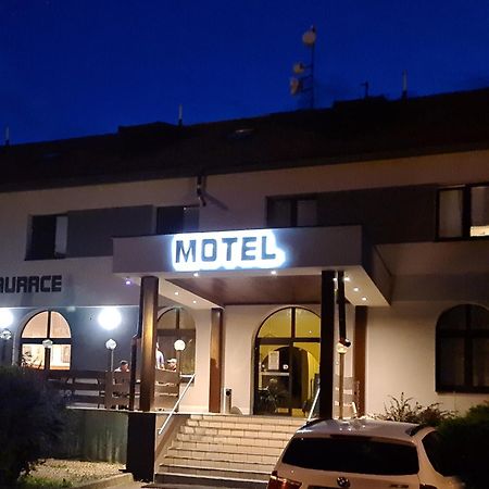 Motel Tosanovice Dolni Tosanovice 外观 照片